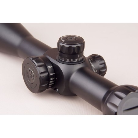 Visor KONUS F30 1er plano 6-24x52